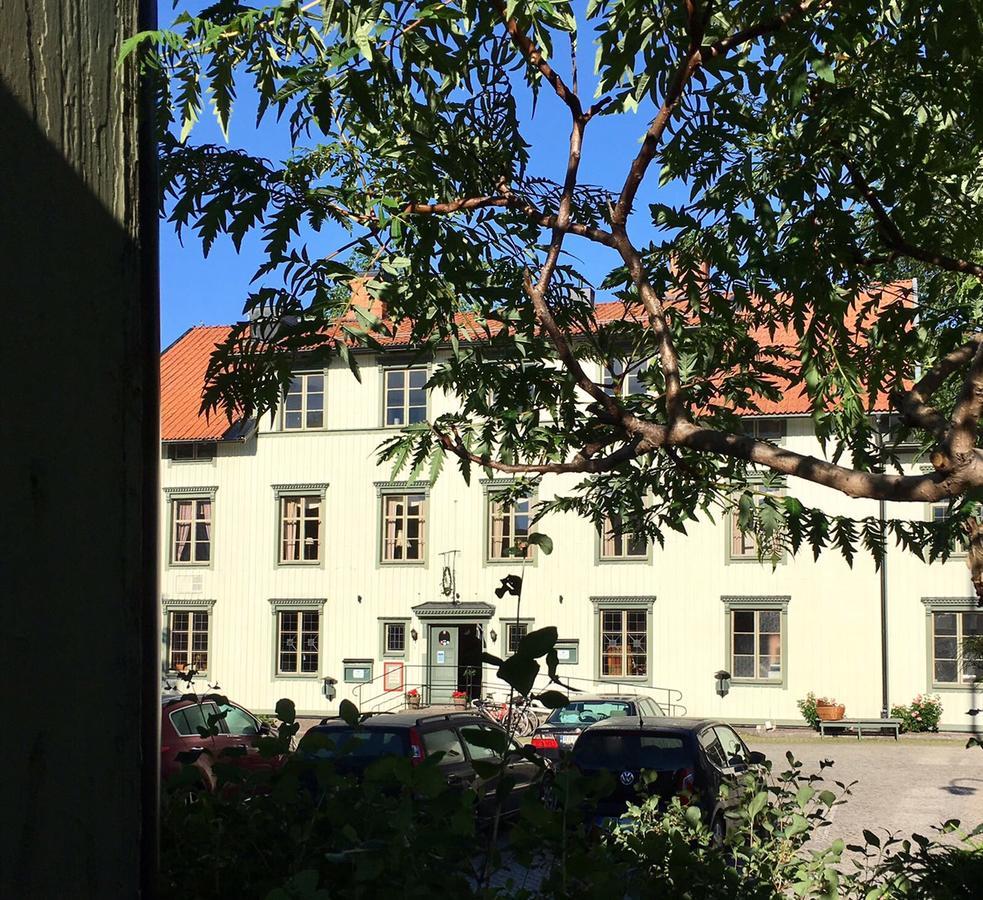 Kisa Waerdshus & Hotell Buitenkant foto